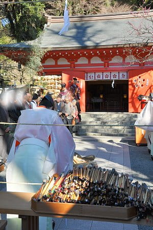 荏柄天神社絵筆供養