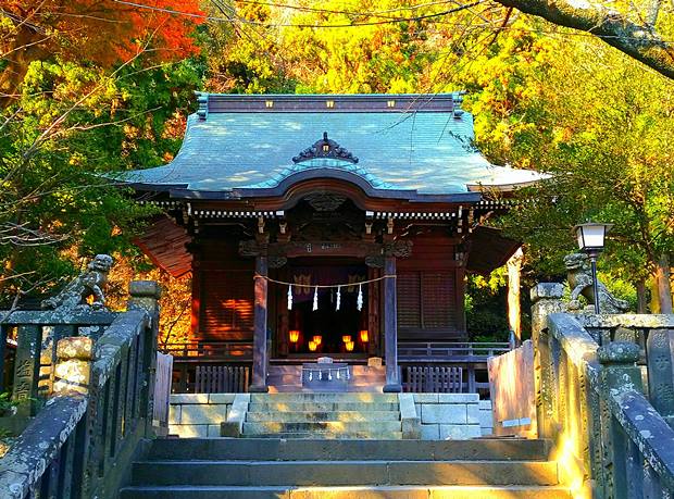 御霊神社