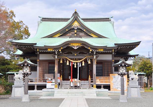 龍口明神社拝殿