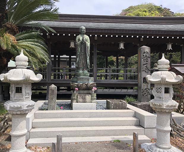 光明寺の善導大師像