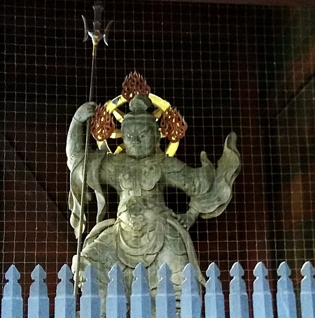鎌倉妙本寺二天門