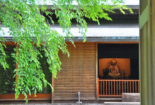 東慶寺本堂